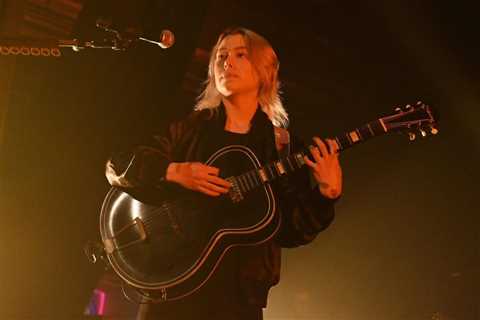 Does Phoebe Bridgers Shade Gracie Abrams & Paul Mescal on Her New Album? Here’s Why Fans Think So