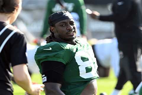 Jelani Woods having a standout Jets camp — on the field and with his teammates
