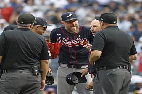 Still-fuming Chris Sale ejected before Yankees vs. Braves game over controversial balk call from..