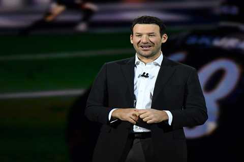 CBS promotes NFL analyst Ross Tucker in Tony Romo fallout