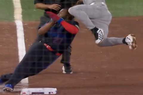Vladimir Guerrero Jr. evaluated for concussion in potential huge Blue Jays blow