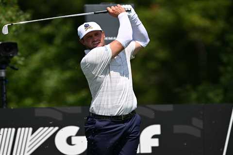 Bryson DeChambeau linked to viral hockey goalie after LIV Golf sighting, closet photo