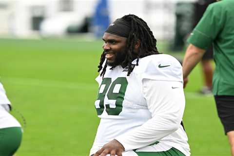 T’Vondre Sweat could be best of both worlds for Jets as 366-pound lineman makes training camp debut