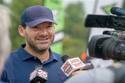 Tony Romo’s DUI arrest gives CBS potential escape from its $180 million mistake