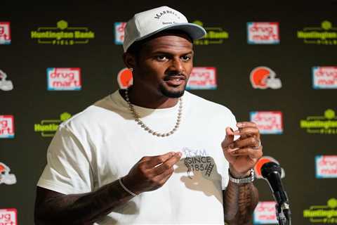 Deshaun Watson addresses his dig at Browns fans after being named starting QB