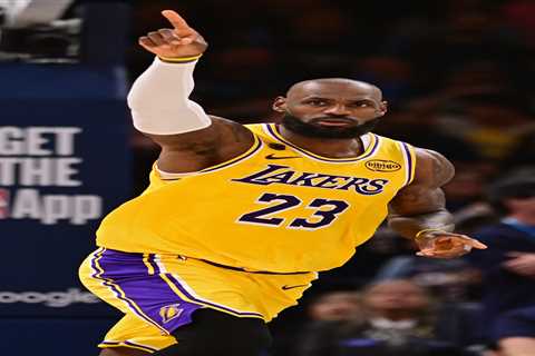 LeBron James tied to Mark Walter, Guggenheim on $300 million loan