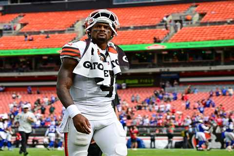 Robert Griffin III adds conspiracy theory to Browns’ QB decision: ‘Shedeur Sanders is golden’