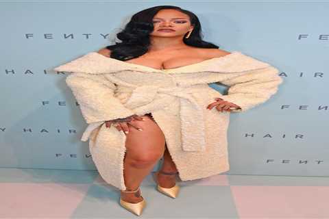 Matt Leinart details his fumble with Rihanna
