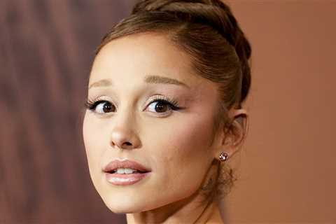 Ariana Grande Reveals Foot Injury Before 'Eternal Sunshine' Tour Finale