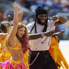 Shakira Scores First-Ever Rhythmic Airplay No. 1 With Burna Boy Collab ‘Dai Dai’