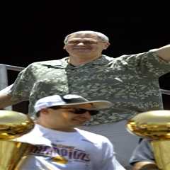 Lakers unveiling Phil Jackson statue outside Crypto.com Arena