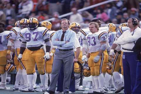 Former LSU coach and ‘Mr. Everything’ All-American Jerry Stovall dead at 85