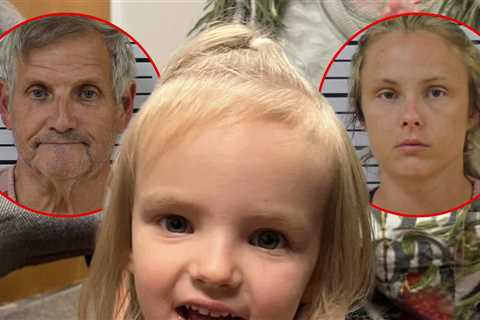 Saylor Hayes' Parents Allegedly Told Cops She Was Wearing Locator Bracelet, Cops Say She Wasn't