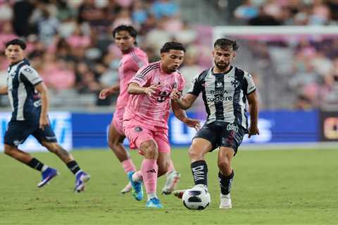 Red Bulls add David Ruiz in last-second addition before end of transfer window