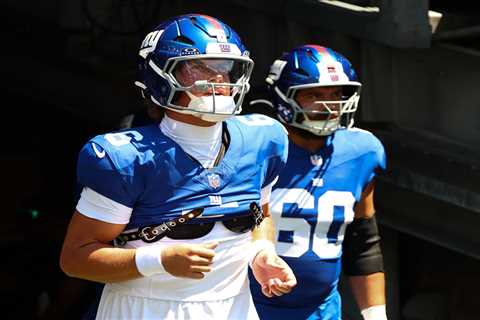 Jaxson Dart prop prediction: Expect breakout rushing success in 2026 NFL season