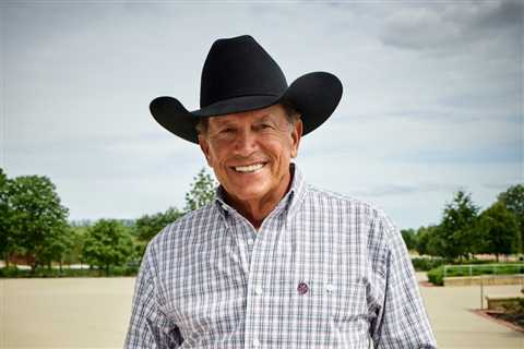 George Strait to Be Honored at Nashville Songwriters Hall of Fame Ceremony for Helping Songwriters