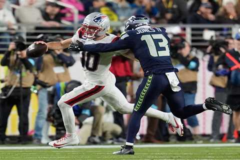 NFL betting promos for Patriots vs. Seahawks: Gain over $4,000 in sportsbook, prediction market..
