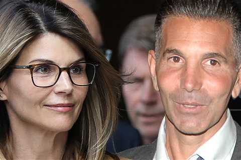 Lori Loughlin Pulled Trigger on Divorce Ex Mossimo For Fresh Start, Not Dating