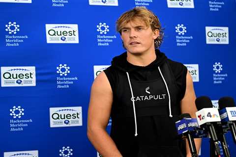 Jaxson Dart’s 10-word text to Giants linemen reveals QB’s bold intentions before facing Cowboys