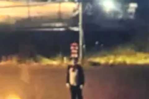 'Cat in the Hat' Creeper Allegedly Followed Teenage Girl