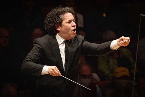 ‘Welcome Gustavo!’ Dudamel Kicks Off the NY Philharmonic Season as Official Conductor, with..