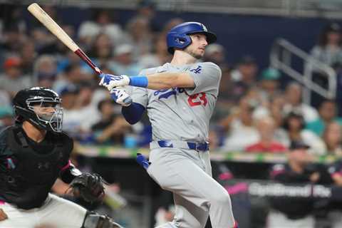 Bench Kyle Tucker? Why Dodgers plan to ‘ride or die with him’ instead