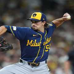 Brewers vs. Dodgers Game 3 prediction: NLCS picks, odds, bets