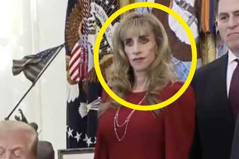 People Are All Asking The Same Question About This Woman Standing Next To Trump, Sooo, Here's Who..